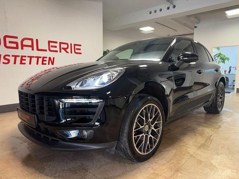 Schwarz Gebraucht 2017 Porsche Macan S SUV | 36.990 € (Fairer Preis) - Bild 1/4