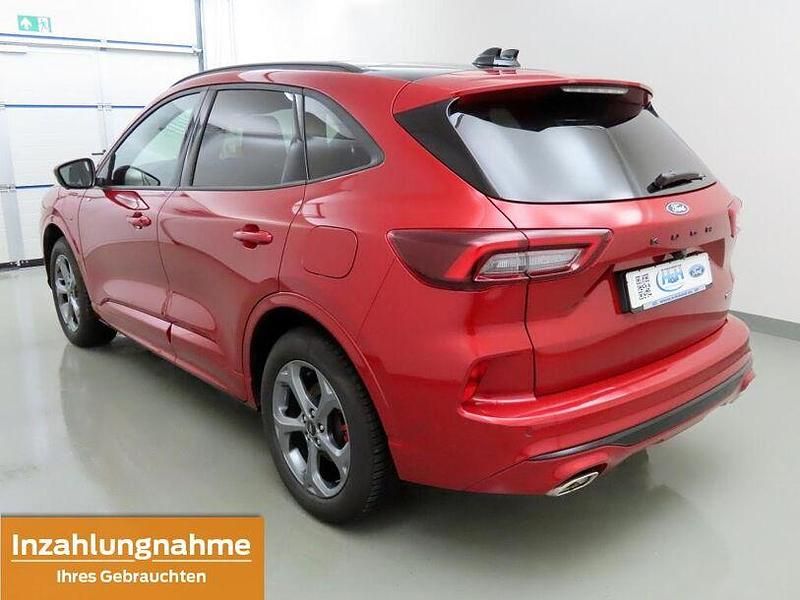 Gebraucht Ford Kuga ST-Line X 242 PS (177 kW) 2024 Lucidred SUV