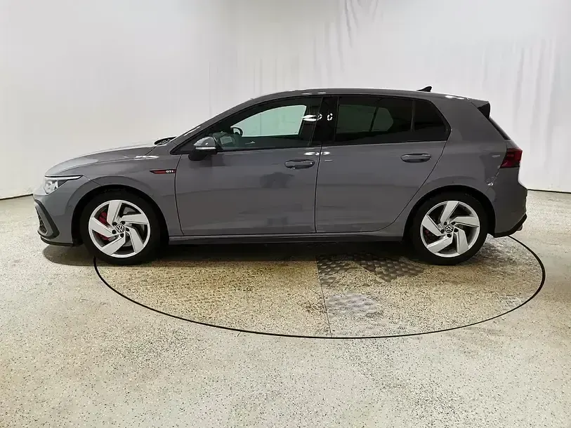 Gebraucht VW Golf VII GTI 2021 Mondsteingrau Kleinwagen