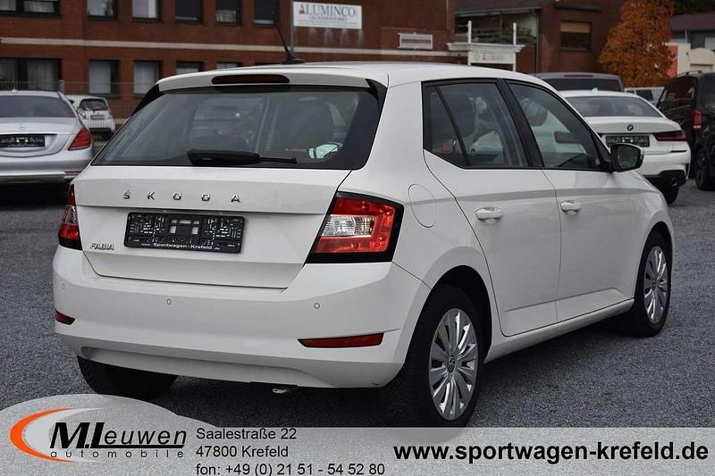 Gebraucht Skoda Fabia Cool Plus 60 PS (44 kW) 2021 Weiß Kleinwagen