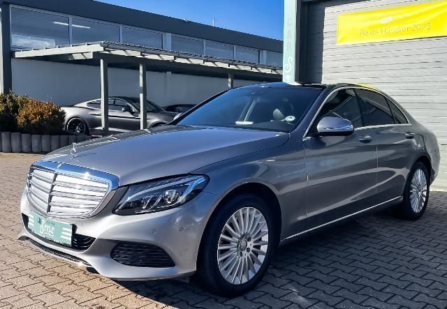 Grau Gebraucht 2015 Mercedes C250 Exclusive Limousine | 17.970 € (Fairer Preis) - Bild 1/4