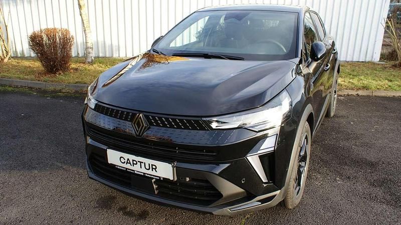 Neu Renault Captur Techno 158 PS (116 kW) 2025 Perlmuttschwarz metallic SUV