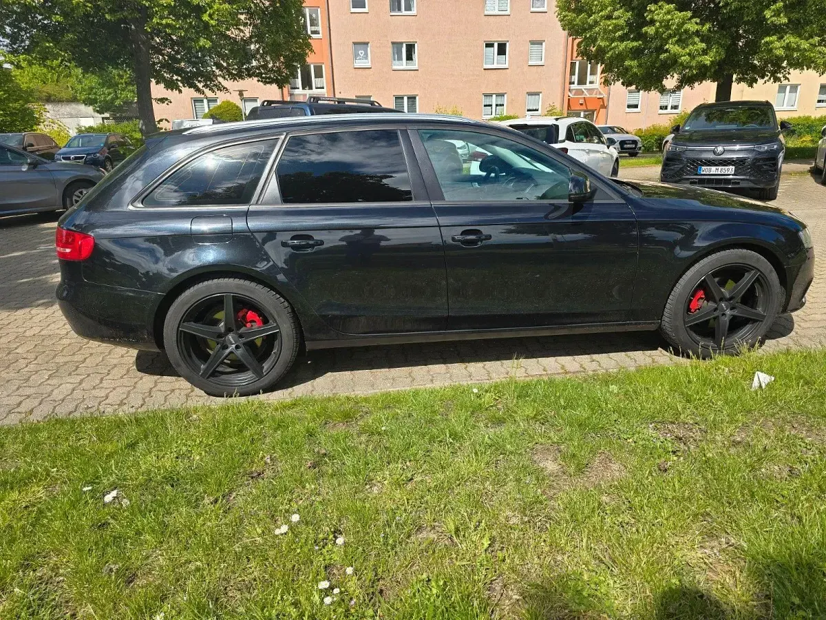 Gebraucht Audi A4 Ambiente 143 PS (105 kW) 2008 Schwarz Kombi