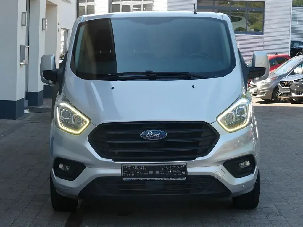 Gebraucht Ford Transit Custom Trend 131 PS (96 kW) 2019 Silber Van / Kleinbus