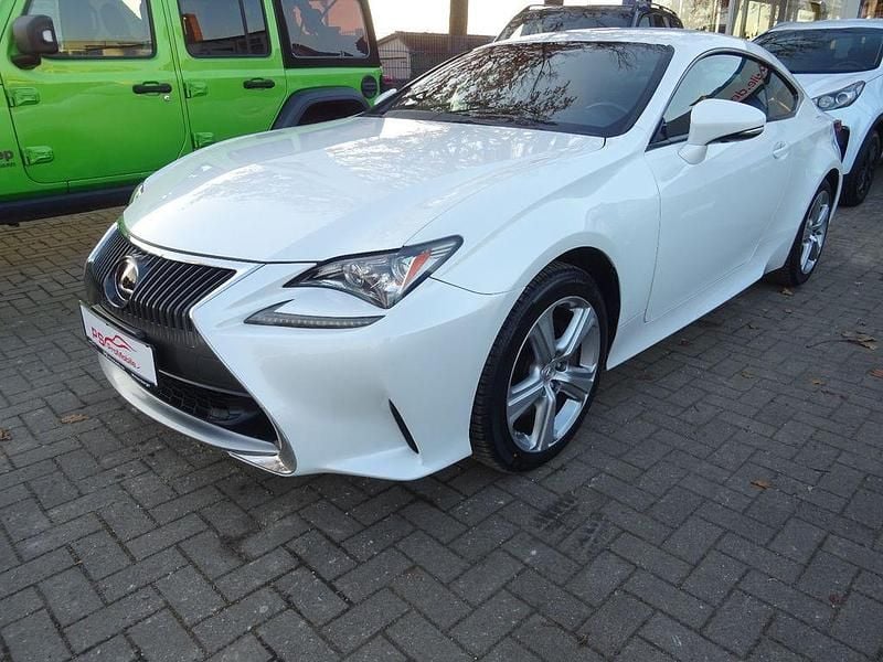 Gebraucht Lexus RC350 317 PS (233 kW) 2015 Weiß Coupé