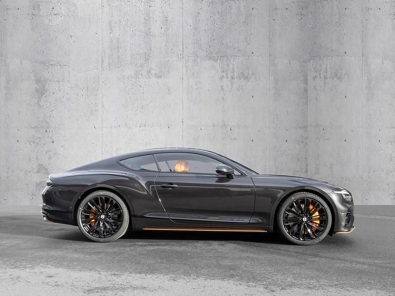 Neu Bentley Continental 782 PS (575 kW) 2025 Schwarz Coupé