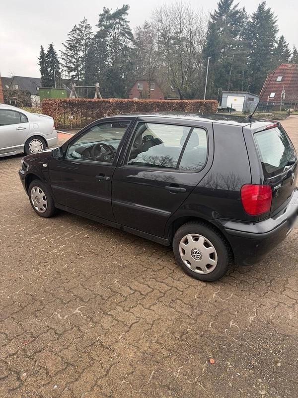 Gebraucht VW Polo 60 PS (44 kW) 2000 Schwarz Kleinwagen