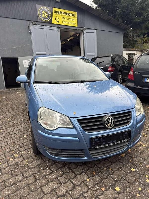 Gebraucht VW Polo Trendline 80 PS (58 kW) 2006 Blau Limousine