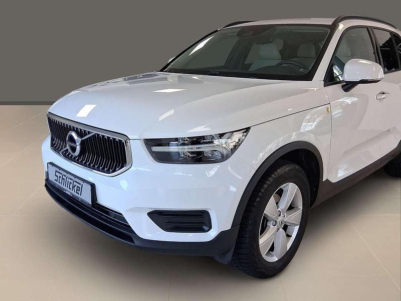 Gebraucht Volvo XC40 Kinetic 156 PS (114 kW) 2019 Ice white, solid SUV