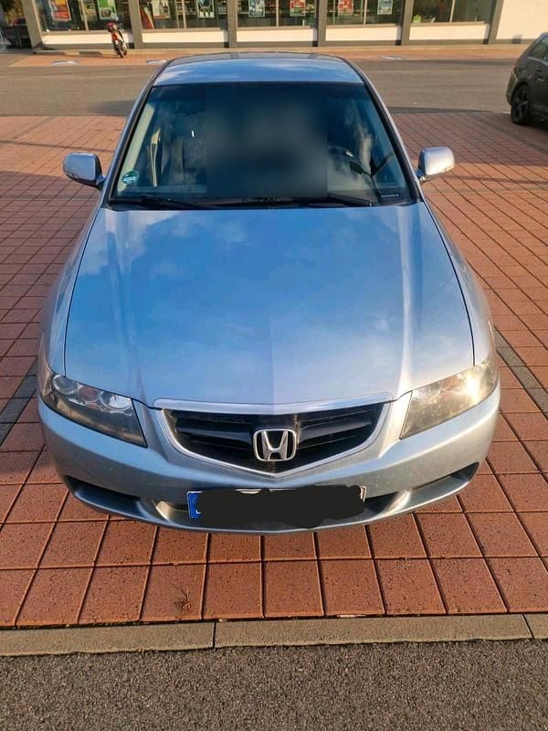 Blau Gebraucht 2004 Honda Accord Comfort Limousine | 4.100 € (Fairer Preis) - Bild 1/4