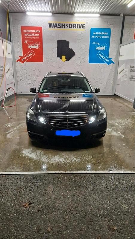 Gebraucht 2010 Mercedes E220 Coupé | 5.500 € (Fairer Preis) - Bild 1/1