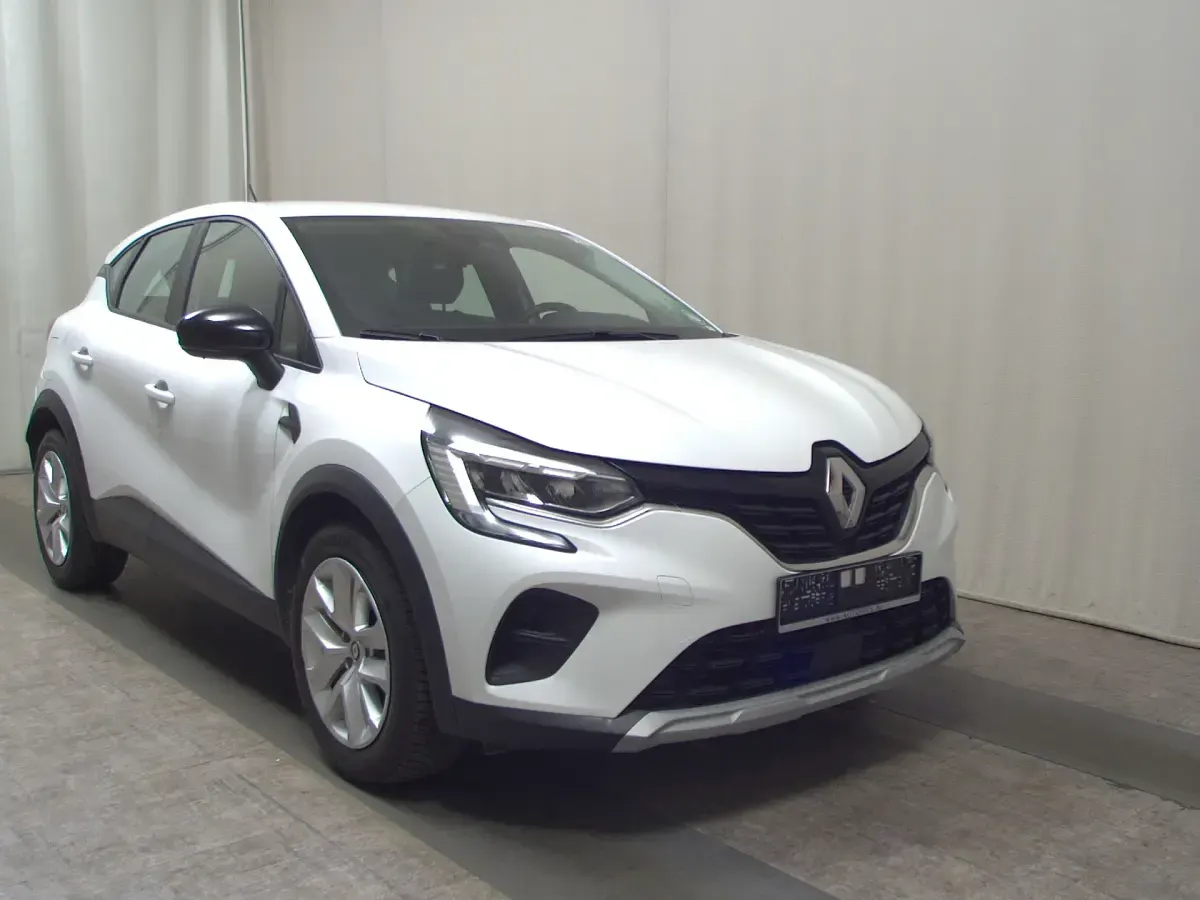 Używany Renault Captur Intens 91 KM (66 kW) 2022 Biały SUV