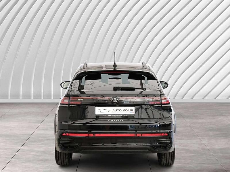 Gebraucht VW Taigo R-line 110 PS (80 kW) 2023 Deep black perleffekt SUV