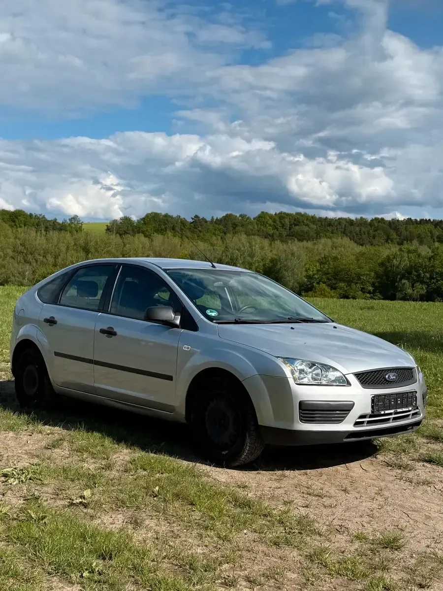 Gebraucht Ford Focus 145 PS (106 kW) 2006 Silber Limousine