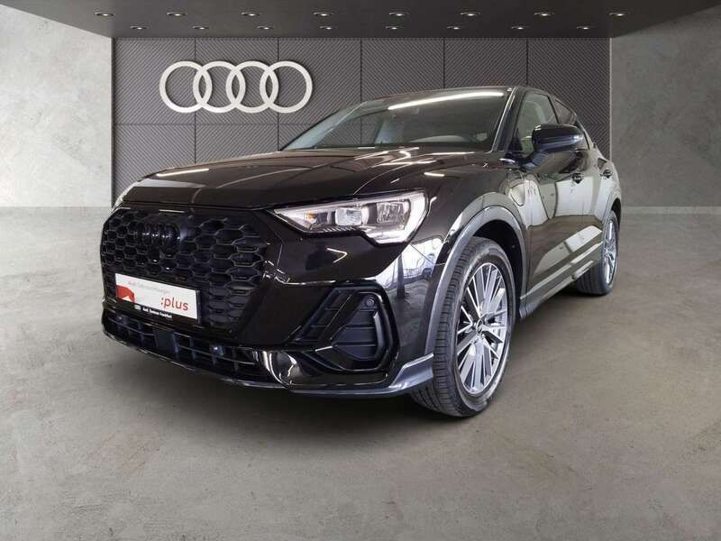 Mythosschwarz metallic Gebraucht 2022 Audi Q3 S-Line SUV | 36.840 € (Teuer) - Bild 1/3