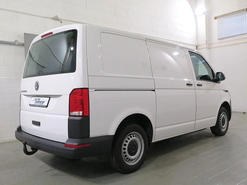 Gebraucht VW Transporter 110 PS (80 kW) 2021 Candyweiß Van