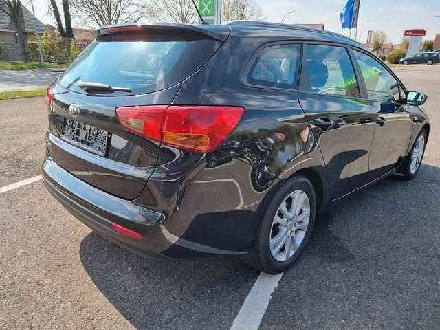 Gebraucht Kia Ceed Edition 7 99 PS (72 kW) 2015 Schwarz metallic Kleinwagen