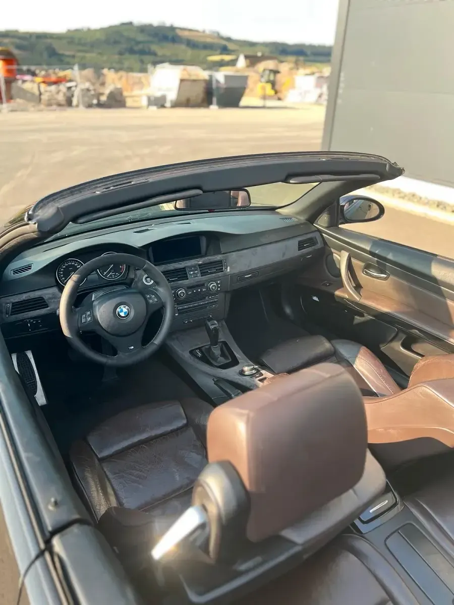 Gebraucht BMW 330 Cabriolet M Sport 231 PS (169 kW) 2007 Schwarz Cabrio