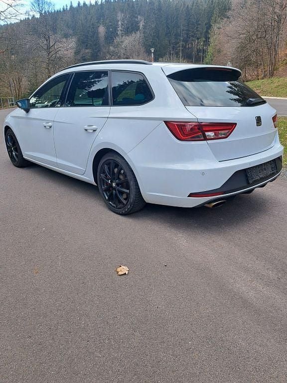Gebraucht Seat Leon ST CUPRA 280 PS (205 kW) 2015 Weiß Kombi