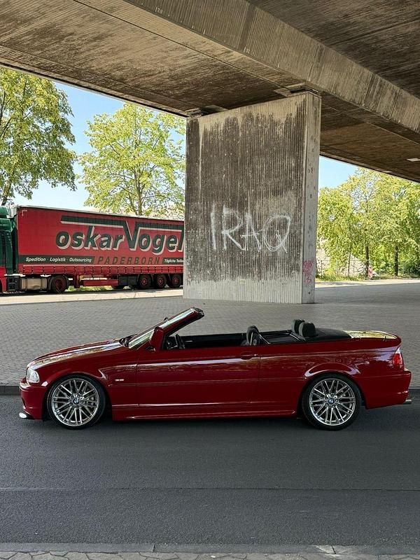 Gebraucht BMW 330 Cabriolet 231 PS (169 kW) 2003 Rot Cabrio