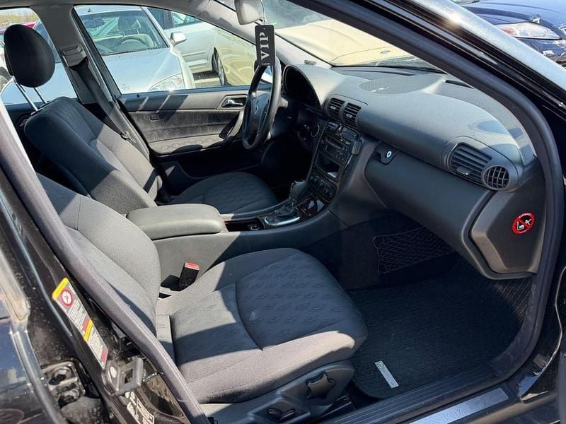Brugt Mercedes C180 143 HK (105 kW) 2004 Sort Stationcar