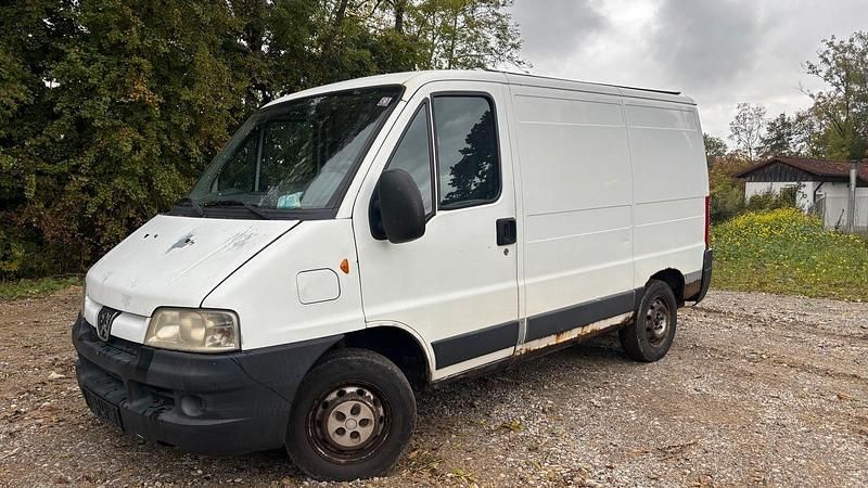 Weiß Gebraucht 2006 Peugeot Boxer Van | 800 € - Bild 1/4