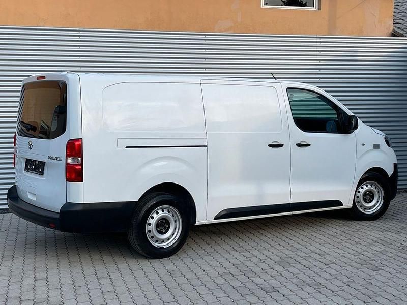 Gebraucht Toyota Proace 122 PS (89 kW) 2019 Weiß Van / Kleinbus