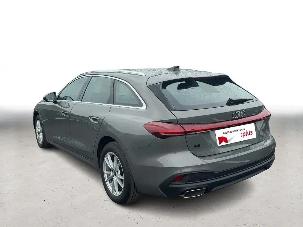 Gebraucht Audi A5 Sport 150 PS (110 kW) 2025 Chronosgrau metallic Kombi