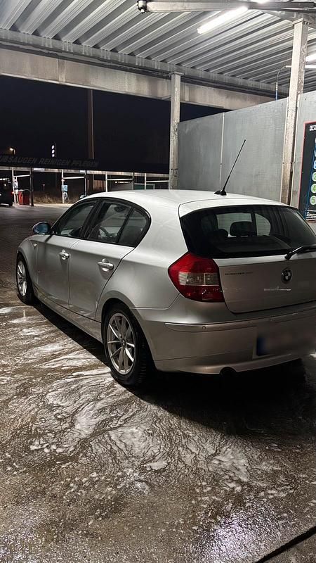 Gebraucht BMW 120 150 PS (110 kW) 2004 Silber Kleinwagen