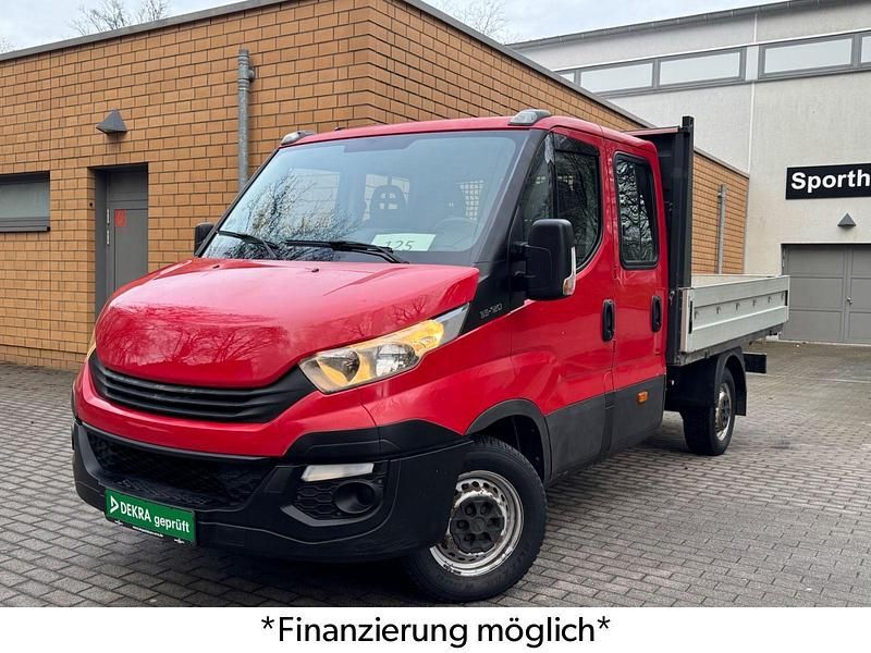 Gebraucht Iveco Daily 116 PS (85 kW) 2017 Weiß Limousine