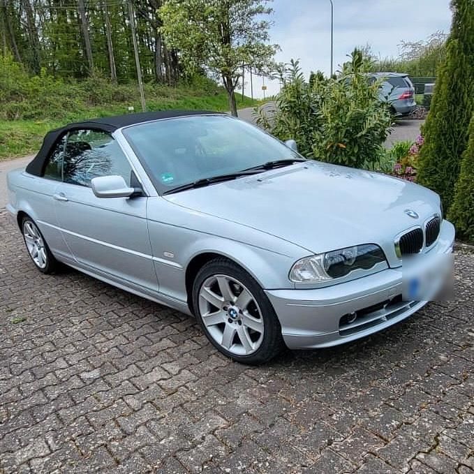 Gebraucht BMW 320 170 PS (125 kW) 2002 Silber Cabrio