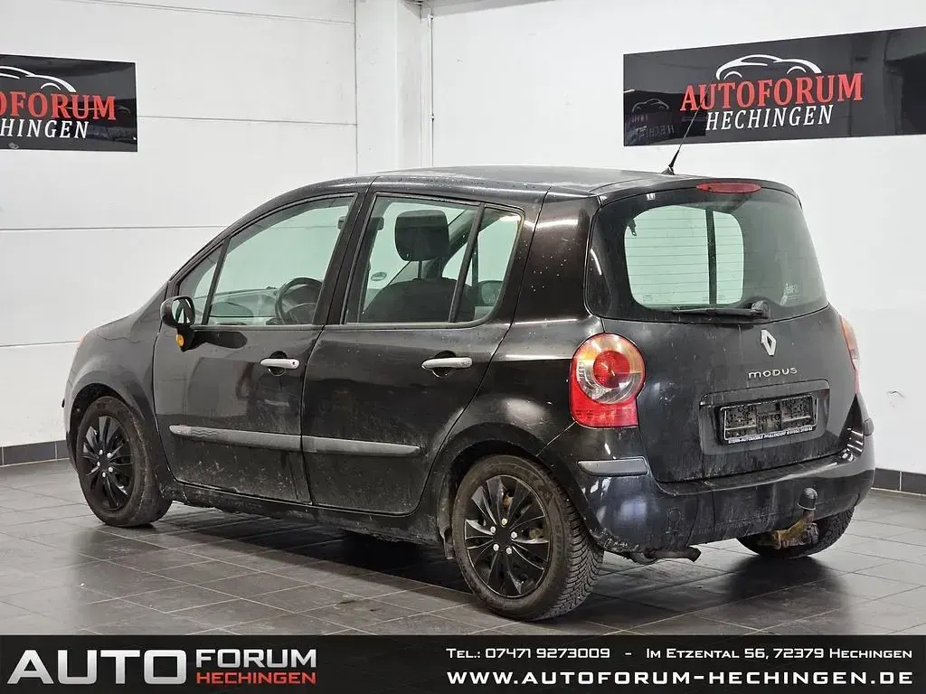 Używany Renault Modus Dynamique 88 KM (64 kW) 2004 Czarny Minivan