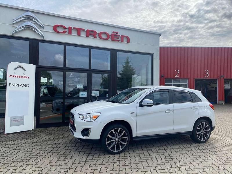 Weiß Gebraucht 2015 Mitsubishi ASX Diamant Edition SUV | 11.000 € (Fairer Preis) - Bild 1/4