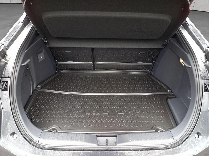 Gebraucht Toyota C-HR Sport 223 PS (164 kW) 2025 Grau SUV