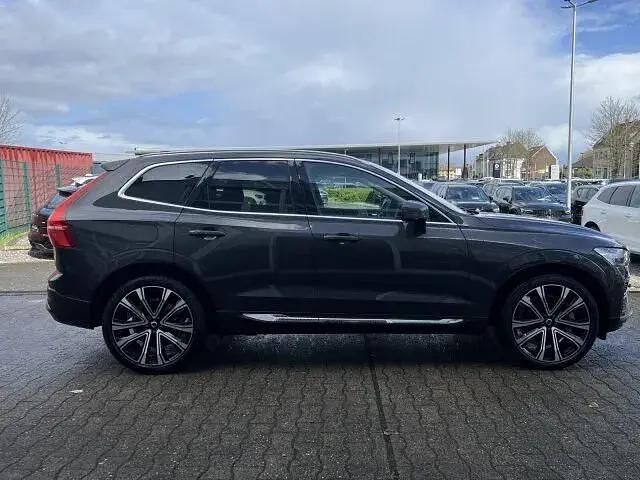 Second-hand Volvo XC60 Plus 398 CP (292 kW) 2025 Gri SUV
