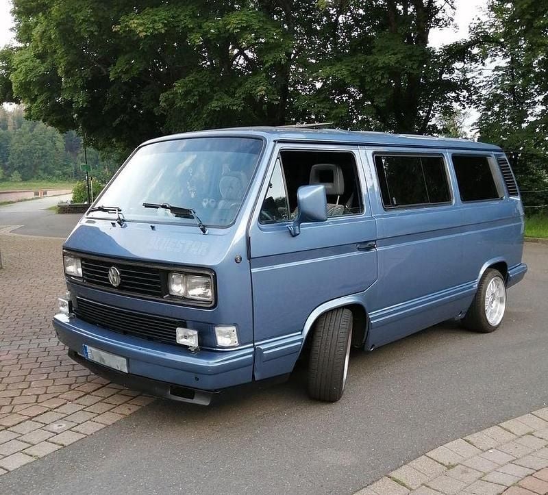 Second-hand VW Multivan 95 CP (69 kW) 1989 Albastru Monovolum