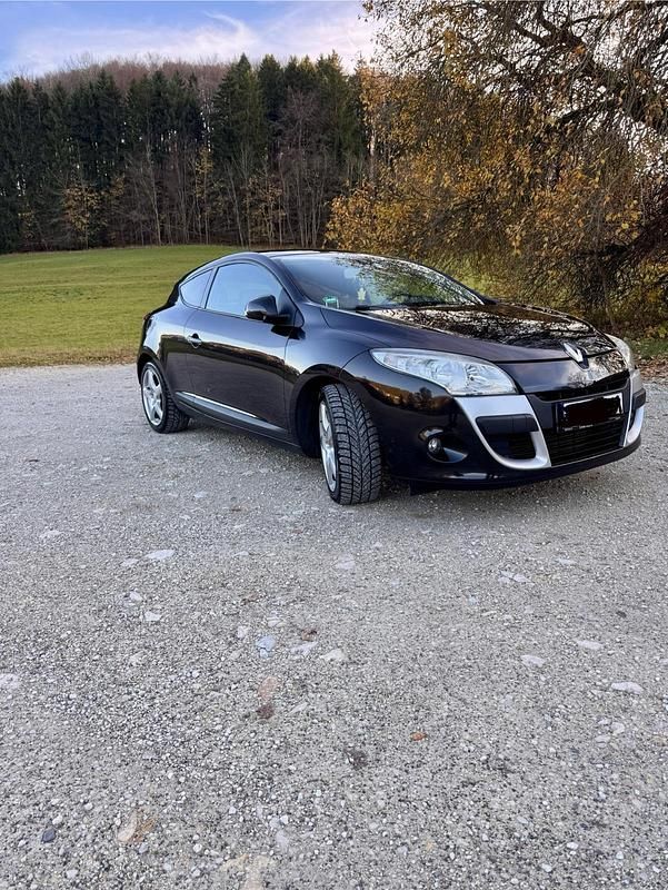 Schwarz Gebraucht 2009 Renault Mégane Coupé Coupé | 4.999 € - Bild 1/4