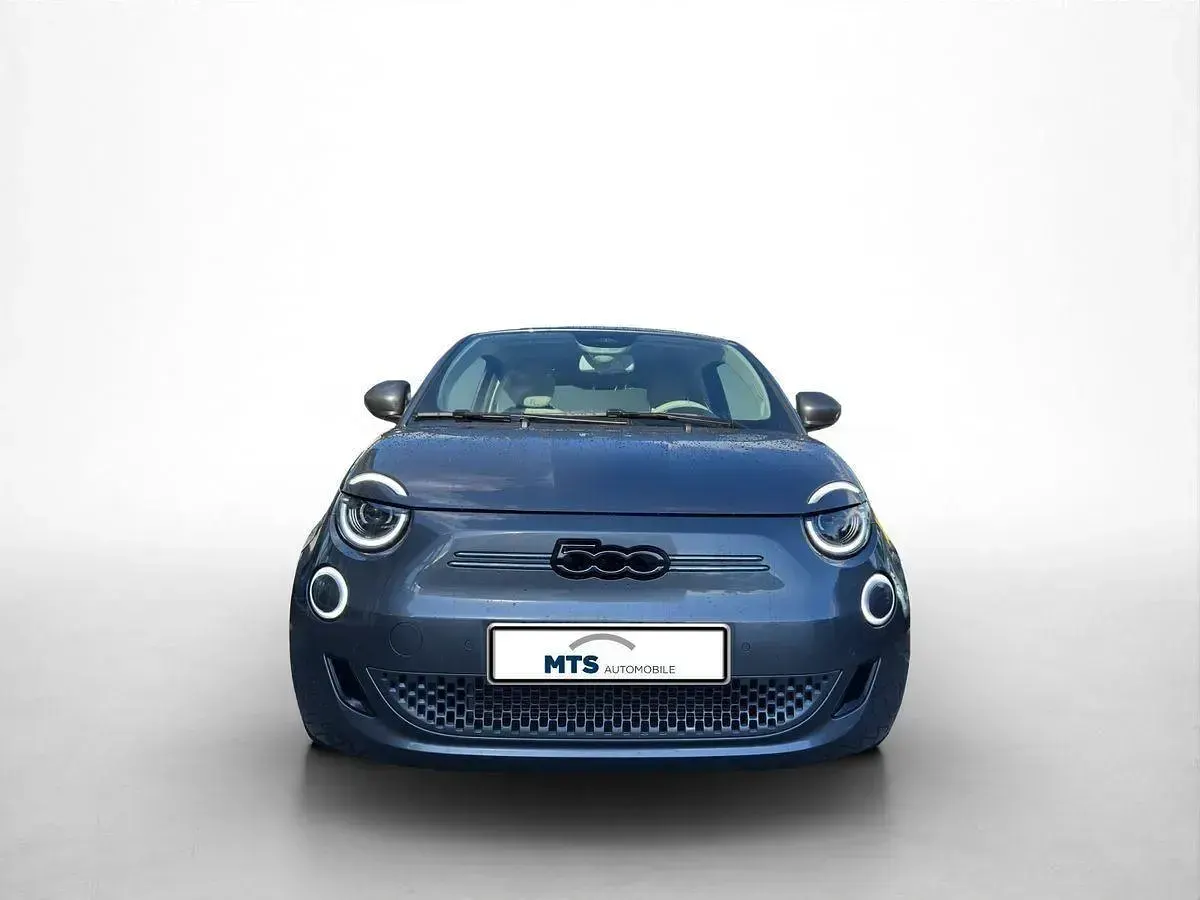 Gebraucht Fiat 500e 86 kW (118 PS) 2023 Grau Kleinwagen