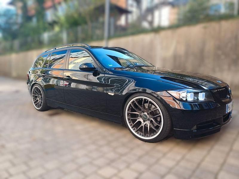 Schwarz Gebraucht 2008 BMW 320 M Performance Kombi | 3.950 € (Guter Preis) - Bild 1/4