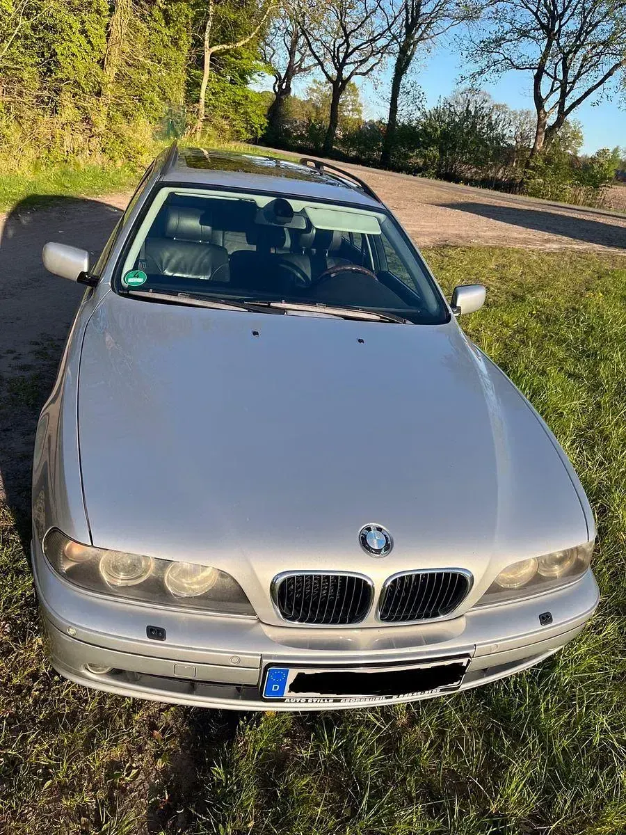 Second-hand BMW 520 170 CP (125 kW) 2002 Argintiu Break