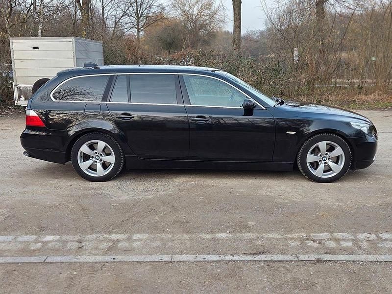 Gebraucht BMW 535 272 PS (200 kW) 2005 Schwarz Kombi