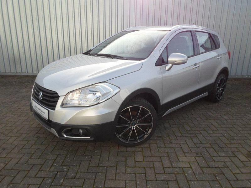 Silber Gebraucht 2014 Suzuki SX4 S-Cross Comfort SUV | 11.990 € (Etwas zu teuer) - Bild 1/4