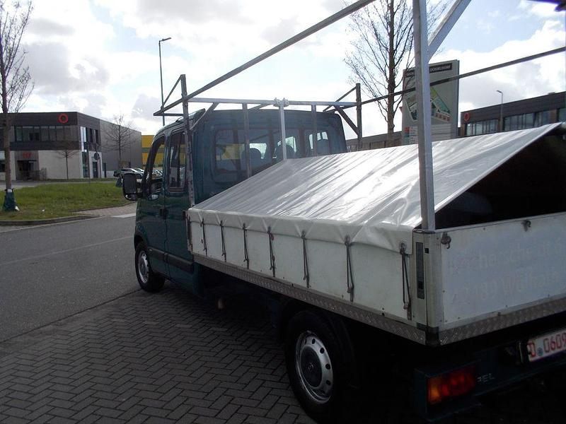 Gebraucht Opel Movano 120 PS (88 kW) 2007 Grün Limousine