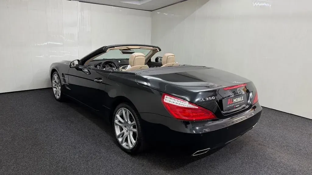 Gebraucht Mercedes SL350 306 PS (225 kW) 2012 Obsidianschwarz  metalliclack Cabrio