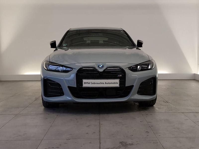 Gebraucht BMW i4 Performance 400 kW (544 PS) 2025 M brooklyn grau metallic Limousine