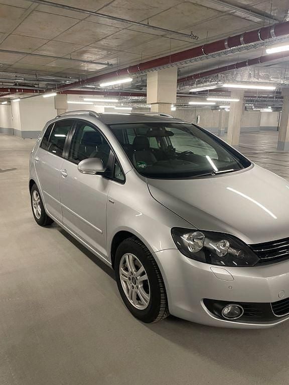 Gebraucht VW Golf Plus Cross Life 122 PS (89 kW) 2013 Silber Van / Kleinbus