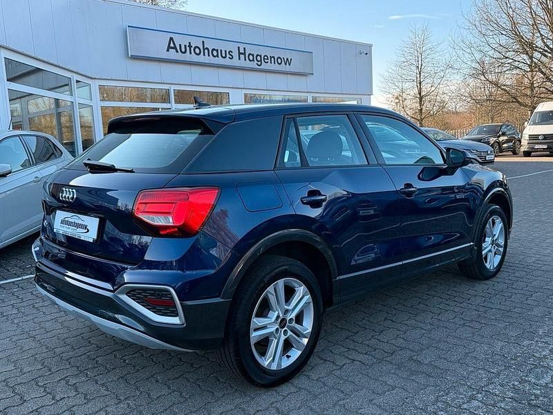 Gebraucht Audi Q2 Advanced 150 PS (110 kW) 2024 Blau SUV