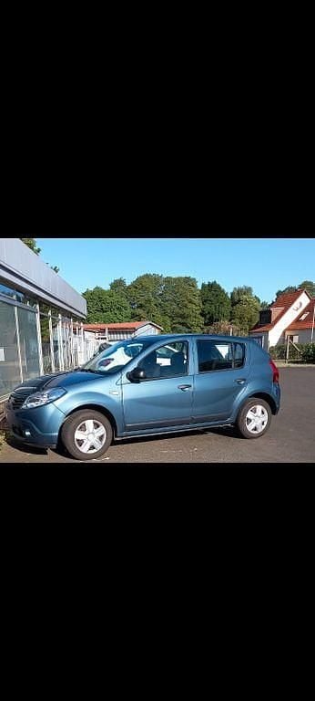 Blau Gebraucht 2009 Dacia Sandero Kleinwagen | 1.195 € (Guter Preis) - Bild 1/3