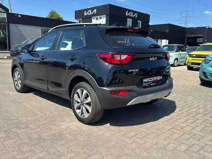 Gebraucht Kia Stonic Vision 101 PS (74 kW) 2024 (abp) auroraschwarz met. SUV