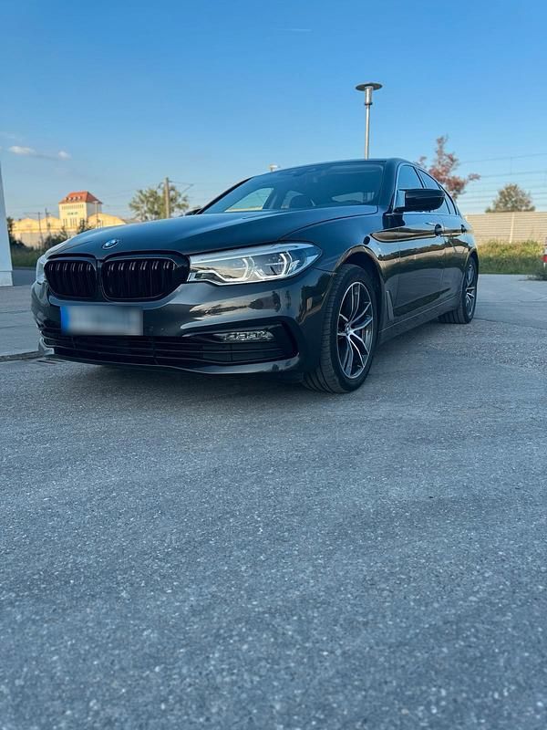 Gebraucht BMW 540 340 PS (250 kW) 2018 Grau Limousine